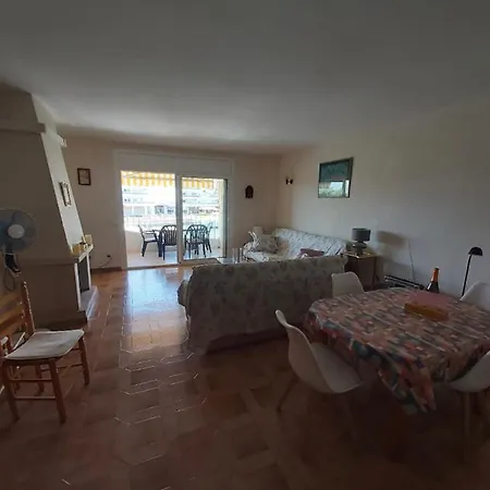 Apartamento Cavall De Mar